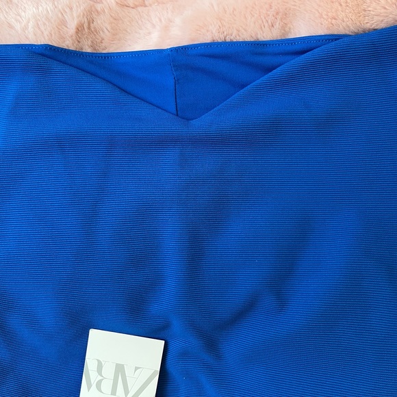 ZARA ASYMMETRIC HEM TOP BLUE NWT - Picture 10 of 10